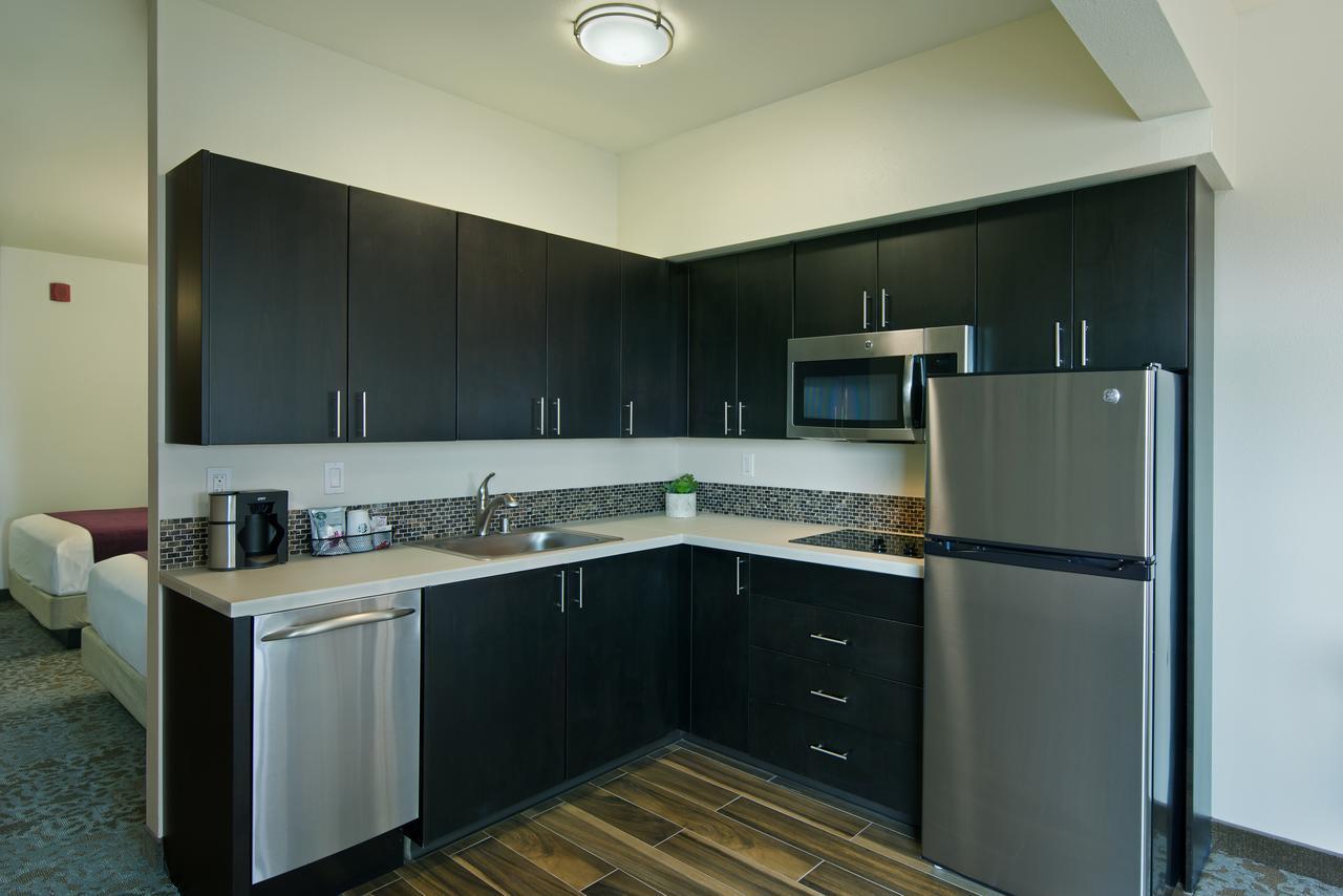 Oxford Suites Sonoma - Rohnert Park Esterno foto
