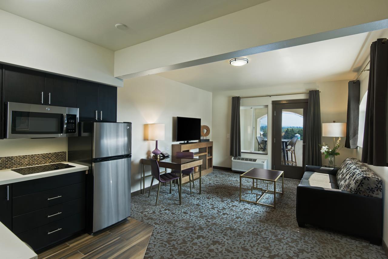 Oxford Suites Sonoma - Rohnert Park Esterno foto